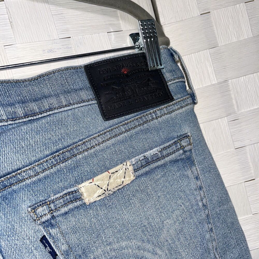 Levi’s Made&Crafted Patch Distressed Selvage Jeans Boyfriend Fit Size 28 - Picture 8 of 14